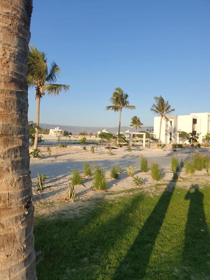 דירות Purple Lily Studio Hawana Lagoons סאלאלה מראה חיצוני תמונה