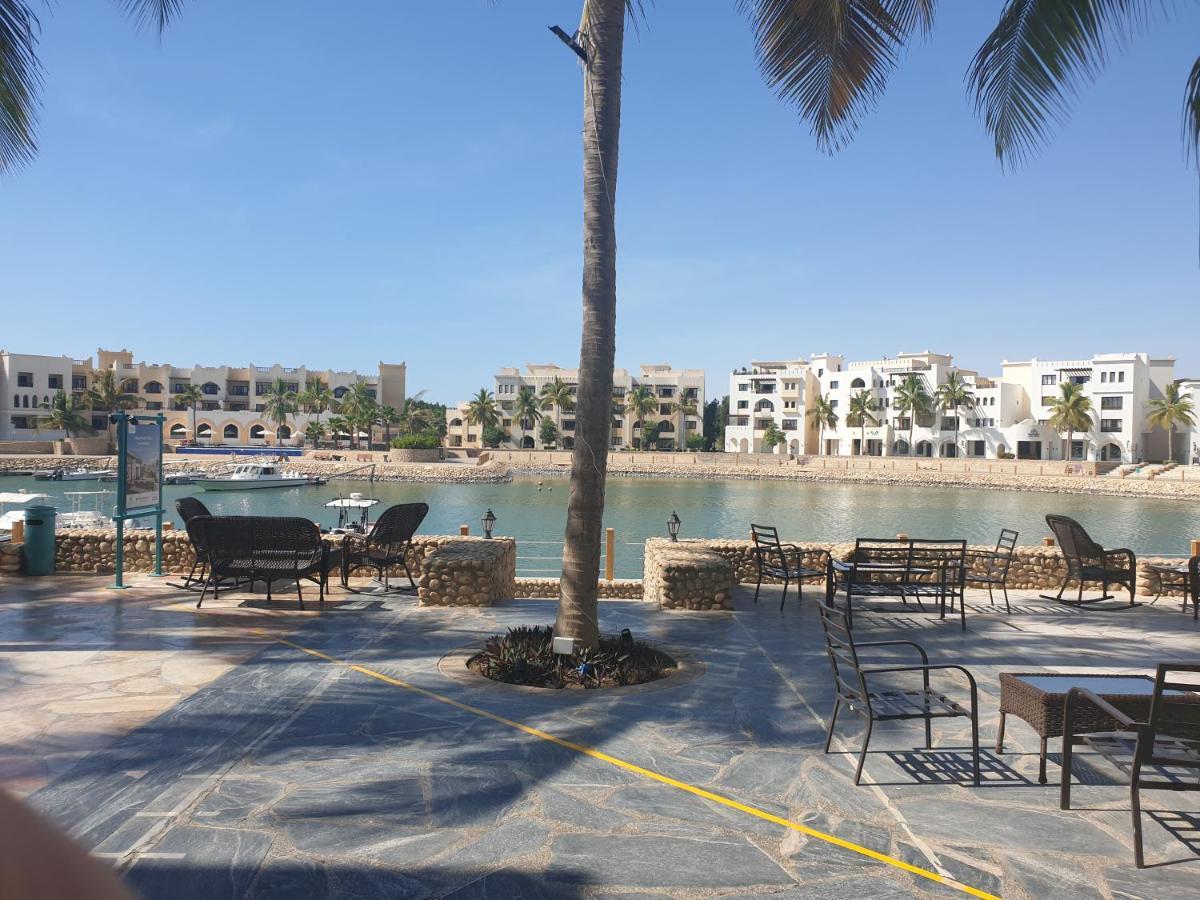 דירות Purple Lily Studio Hawana Lagoons סאלאלה מראה חיצוני תמונה
